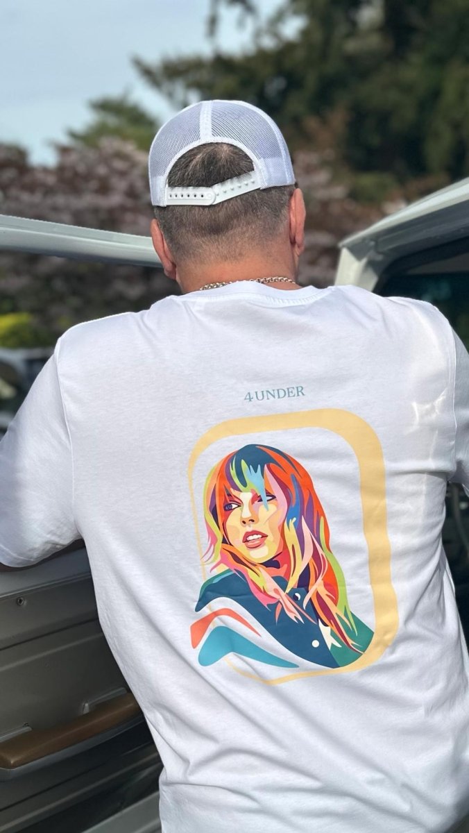 Dreamy Taylor - 4underUK